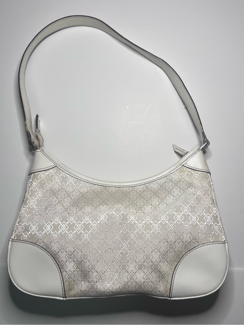 Y2K White Patterned Shoulder Bag - Elegant Women's Handbag